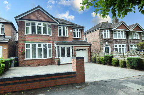 Lostock Road, Davyhulme, M41 4 bed detached house for sale
