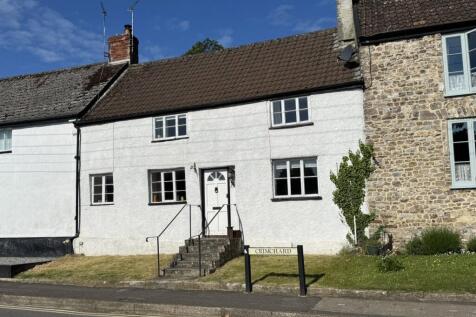 Crimchard, Somerset TA20 3 bed terraced house for sale