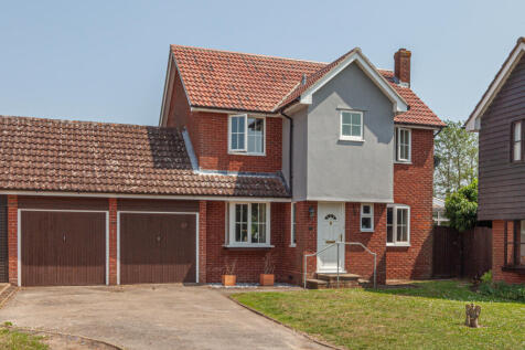 The Mowbrays, Framlingham, IP13 9DL 4 bed detached house for sale