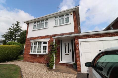 4 bedroom link detached house for sale