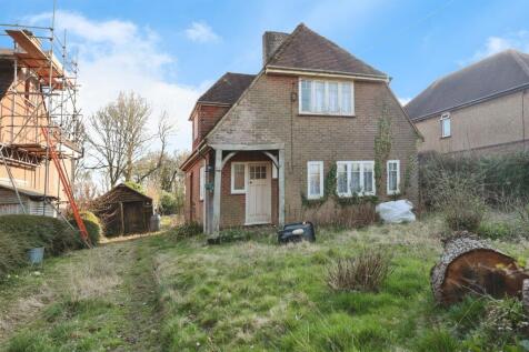 2 bedroom detached house for sale