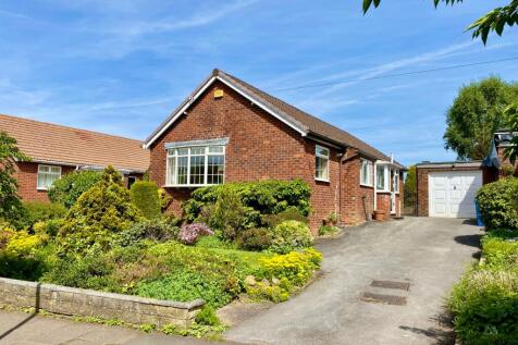 Buxton Lane, Marple, Stockport, SK6 3 bed bungalow for sale