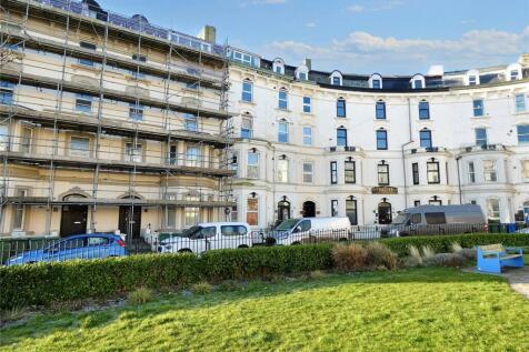 The Crescent, Bridlington, East... 2 bed apartment for sale