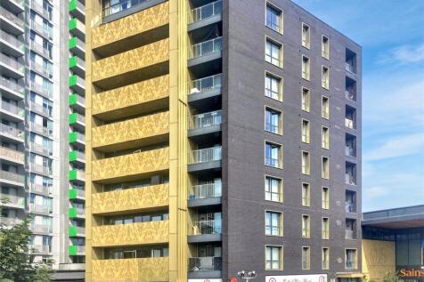 Tilston Bright Square, London, SE2 2 bed apartment for sale