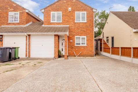 Burnham Road, Hockley SS5 3 bed detached house for sale