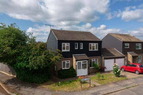 Capel Close, Felixstowe IP11 4 bed detached house for sale