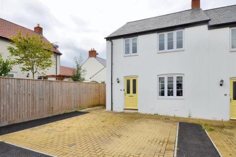 2 bedroom semi-detached house for sale