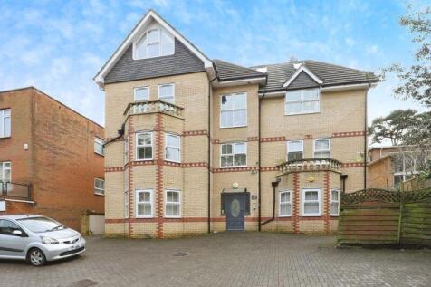 28A Manor Road, Bournemouth 2 bed apartment for sale