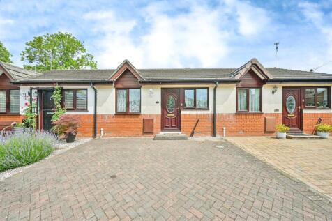 1 bedroom terraced bungalow for sale