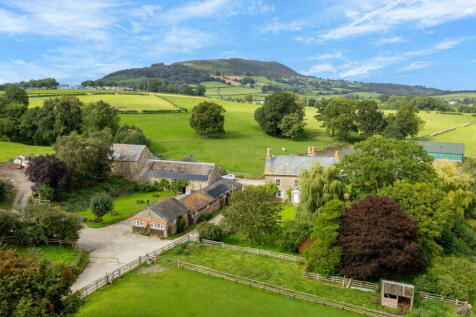 Llantilio Pertholey, Abergavenny... 8 bed farm house for sale