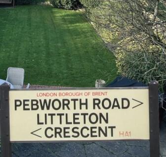6 bedroom detached house for sale