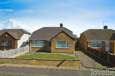 Jaguar Drive, North Hykeham LN6 3 bed detached bungalow for sale