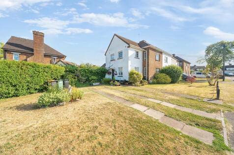 Beecroft Way, Bedfordshire LU6 3 bed semi