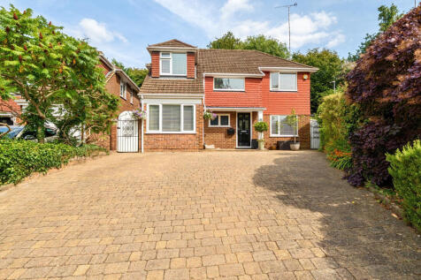 Hillyfields, Bedfordshire LU6 3 bed detached house for sale