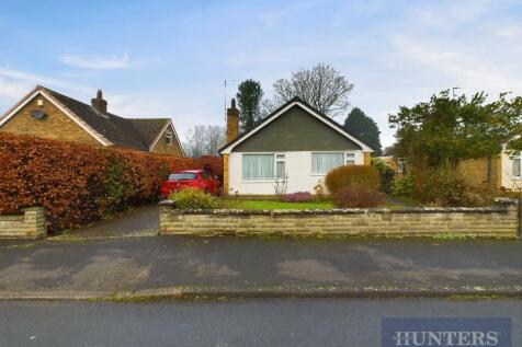 2 bedroom detached bungalow for sale