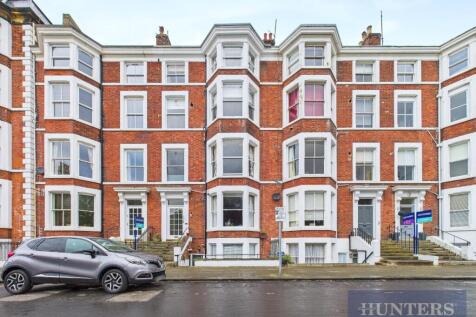 Prince Of Wales Terrace, Scarborough 2 bed apartment for sale