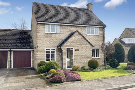 Cotswold Edge, Mickleton 4 bed detached house for sale