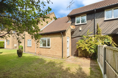 Nicholas Road, Beeston, NG9 3LP 2 bed terraced house for sale