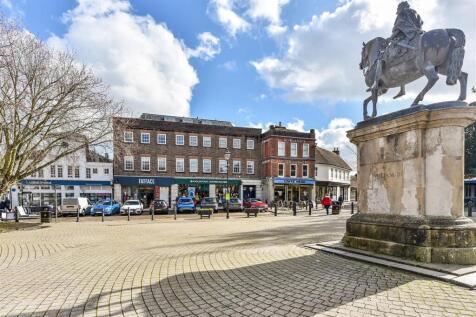 King Williams Gate, The Square... 1 bed flat for sale