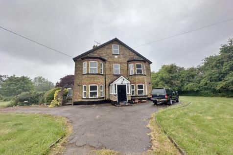 Bulphan 5 bed character property for sale