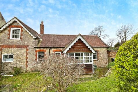 Ranelagh Road, Sandown, Isle of Wight 2 bed semi