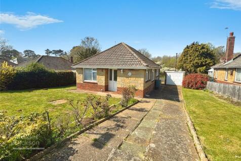 Fairview Crescent, Sandown, Isle of... 3 bed bungalow for sale