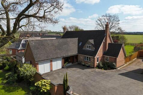 Main Street, Cossington, Leicestershire 4 bed detached house for sale