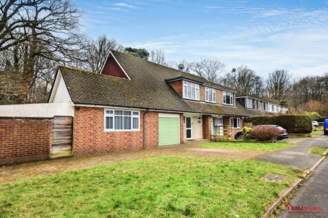 Post Horn Close, Forest Row 3 bed semi