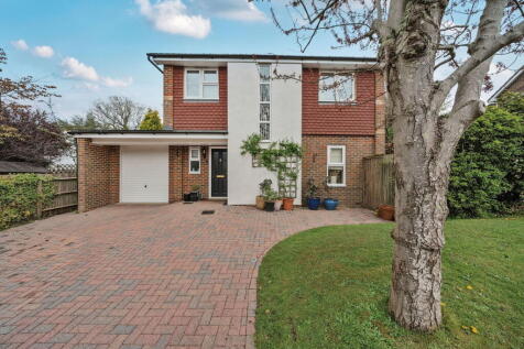 Little Courtlands, Great Courtlands... 3 bed detached house for sale