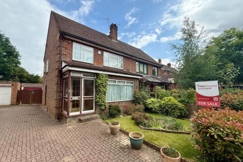 Manor Road, Rusthall, Tunbridge Wells 3 bed semi