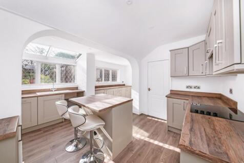 George Lane, Notton, WF4 4 bed detached bungalow for sale