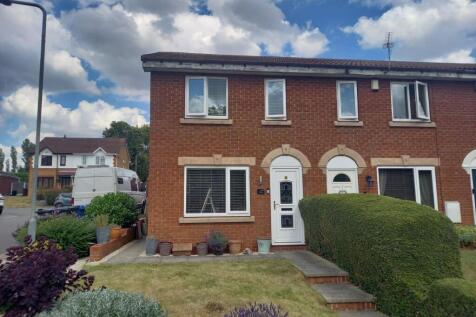 White Cross Court, Cudworth, S72 2 bed end of terrace house for sale
