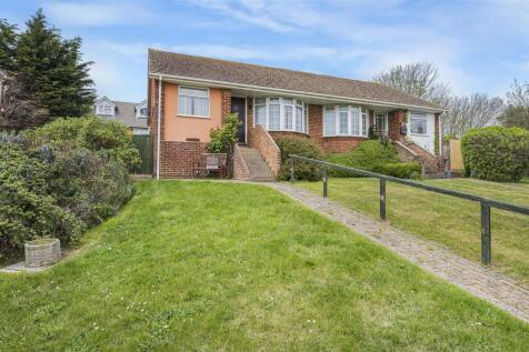 Hawth Place, Seaford 2 bed bungalow for sale