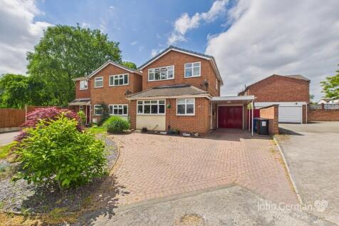 Truro Close, Lichfield 3 bed detached house for sale