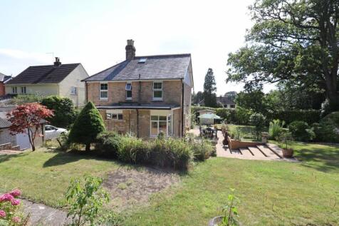 Lower Golf Links Road, Broadstone... 4 bed detached house for sale