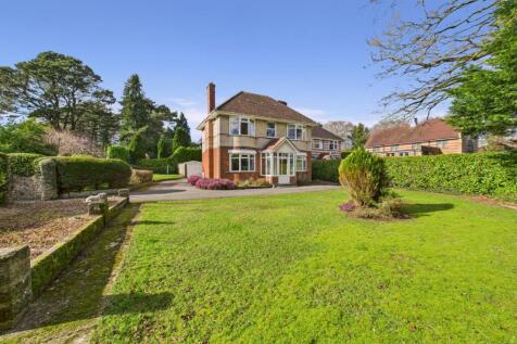 Central Avenue, Corfe Mullen... 5 bed detached house for sale