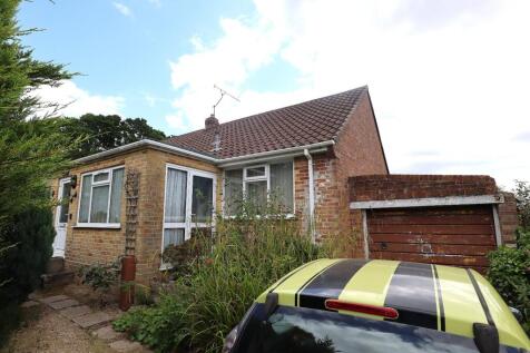 Rugby Road, Poole, Dorset, BH17 2 bed bungalow for sale