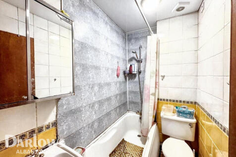 Mundy Place, Cardiff 6 bed block of apartments for sale
