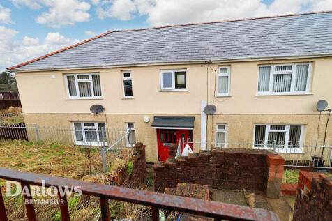 Tredegar Road, Ebbw Vale 2 bed flat for sale