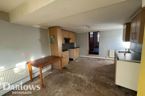 Chapel Street, Brynmawr 2 bed end of terrace house for sale