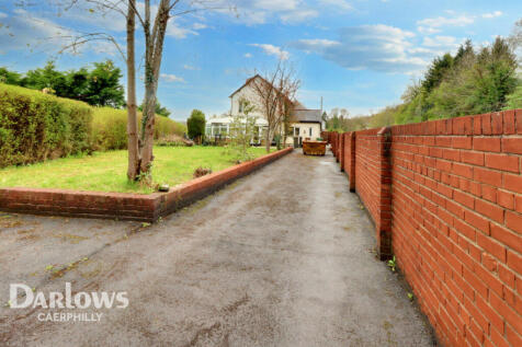Machen, Caerphilly 3 bed detached house for sale