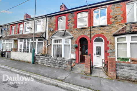 Coedcae Road, Caerphilly 2 bed terraced house for sale