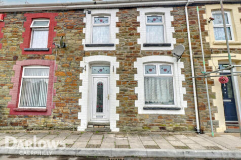 Grove Terrace, Caerphilly 3 bed terraced house for sale