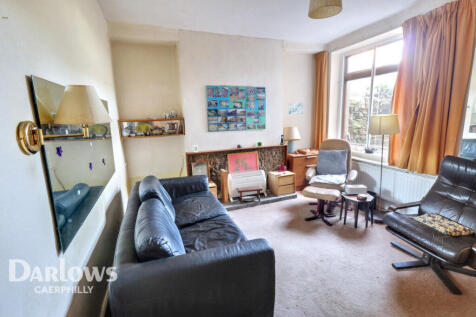 Bartlett Street, Caerphilly 3 bed end of terrace house for sale
