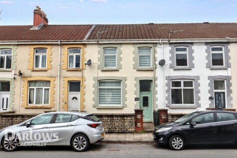 Lewis Terrace, Caerphilly 3 bed terraced house for sale