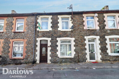 Caerphilly Road, Caerphilly 3 bed terraced house for sale