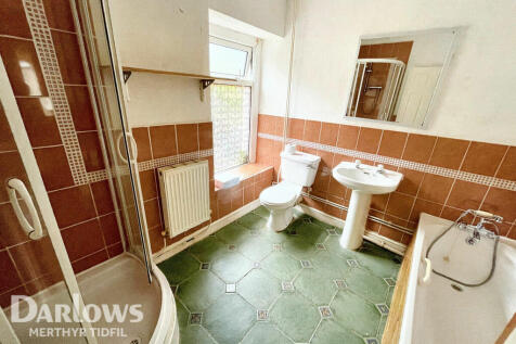 Hylton Terrace, Treharris 3 bed terraced house for sale