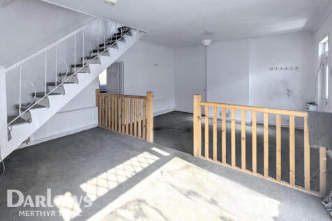 Angus Street, Aberfan, Merthyr Tydfil 2 bed terraced house for sale