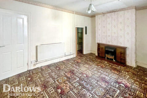 Emlyn Terrace, Merthyr Tydfil 2 bed terraced house for sale