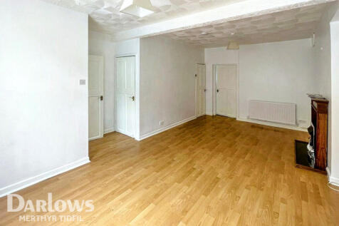 Pritchard Street, Treharris 3 bed terraced house for sale